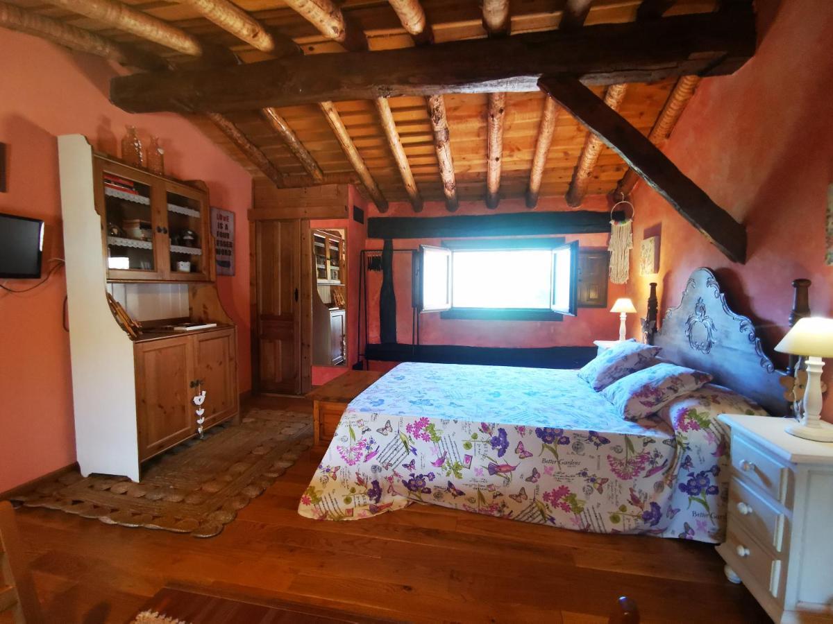 Ferienwohnung Atico Piron Adrada de Piron Exterior foto